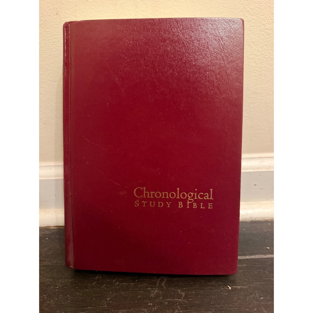 Thomas Nelson NKJV The Chronological Study Bible Hardcover Burgundy Gold NKJV